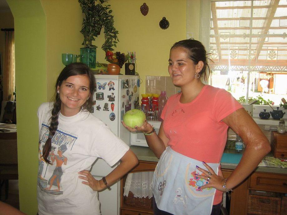 9/7/11 Katka's daughters Luci and Stazi  IMG 4218