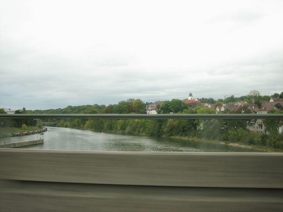 10/12/11 The Neckar river IMG 4920