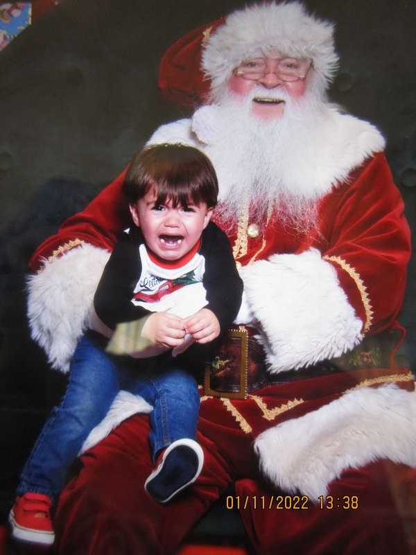 IMG 1253     Pravnoucek Finn u maminky  a Santa Claus